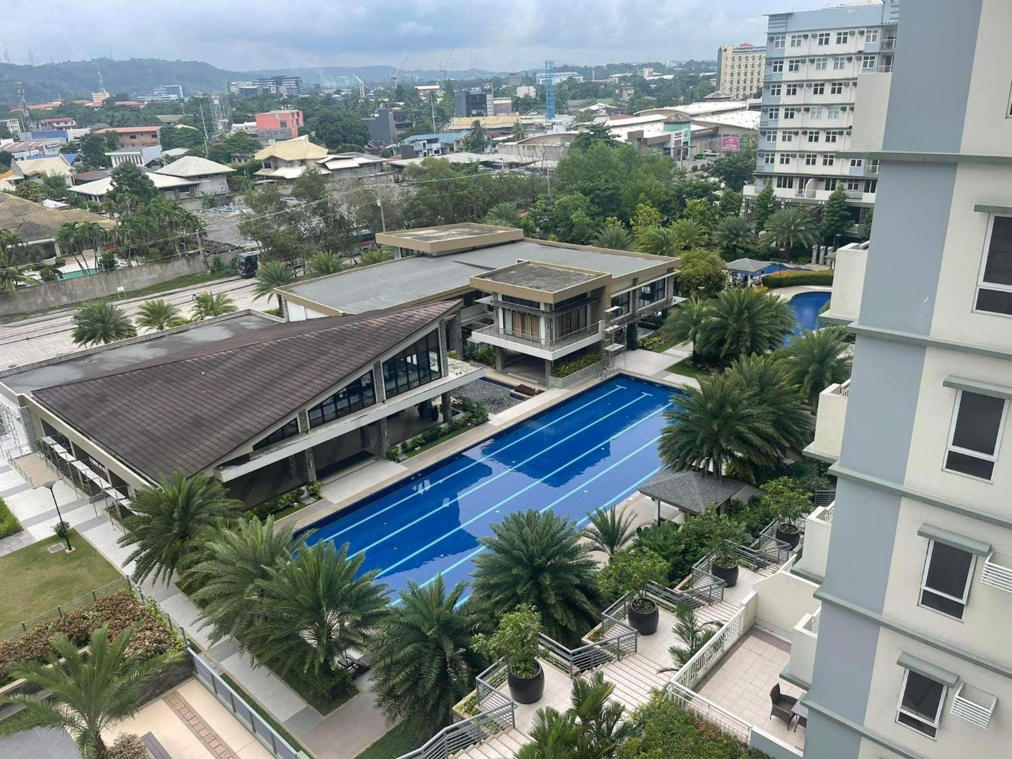 Verdon Parc Davao City With Balcony By Darpm Esterno foto